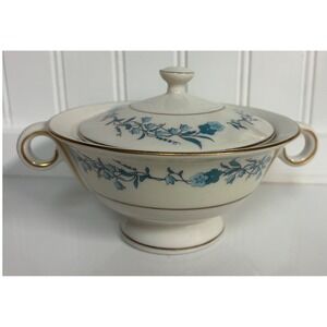 Theodore Haviland New York Clinton Covered Vegetable Bowl Tureen Blue Floral